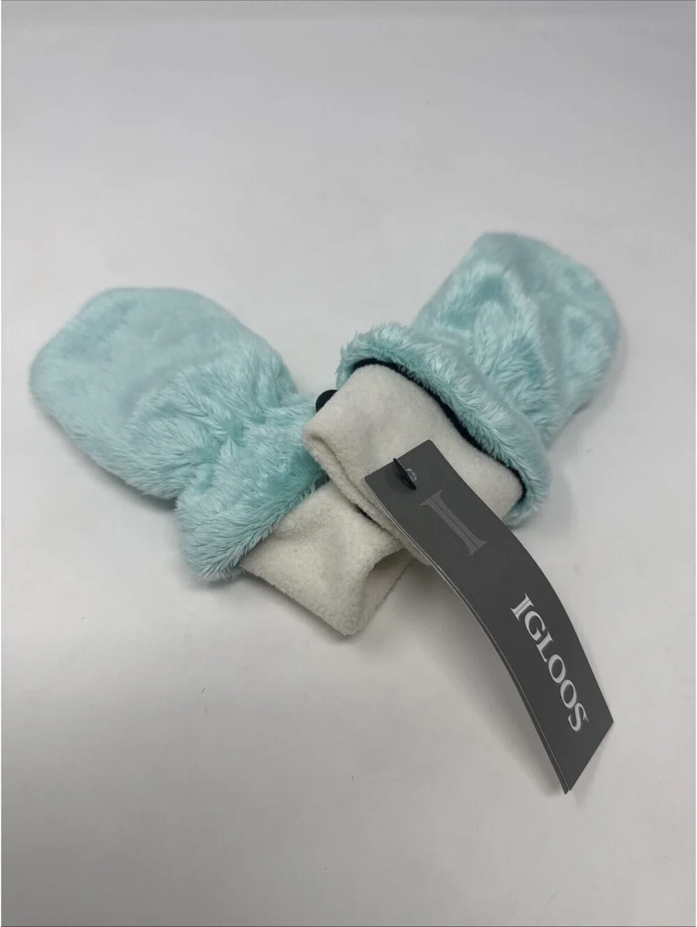Light Green Igloos Mittens Size 12m-24m